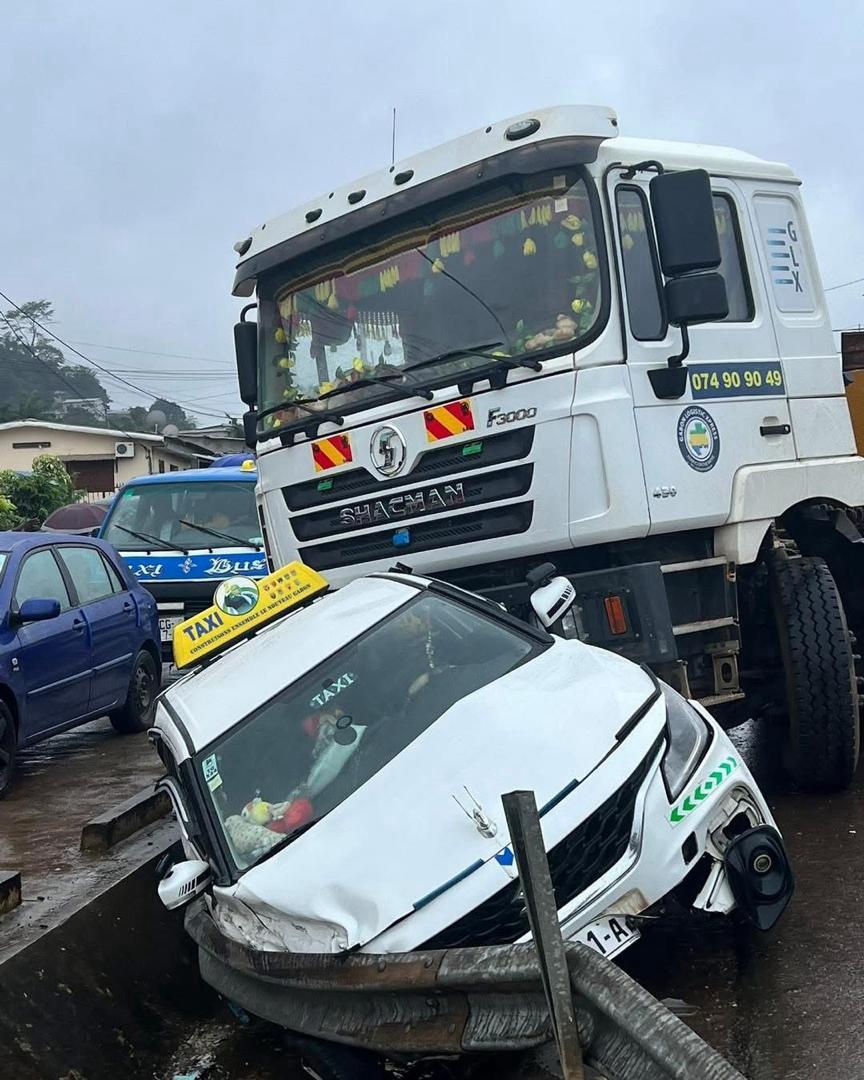 Drame : Un camion percute plusieurs véhicules sur la route PK8–PK9
