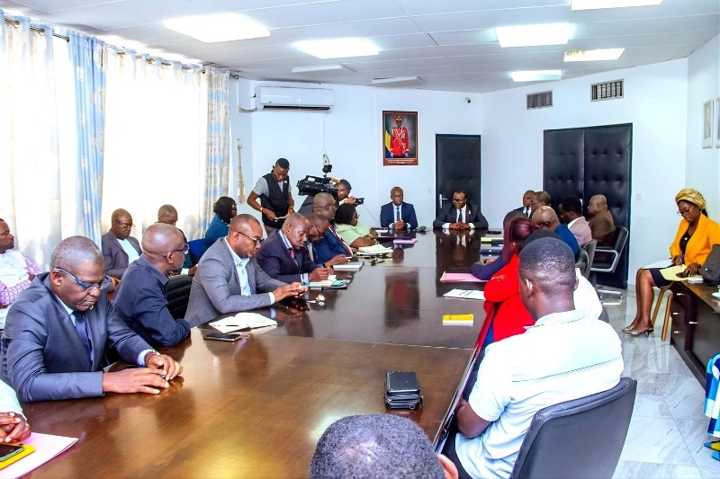 Dialogue social : l'USTM bientôt dotée de 1 200 lits et matelas, une cité universitaire annexe