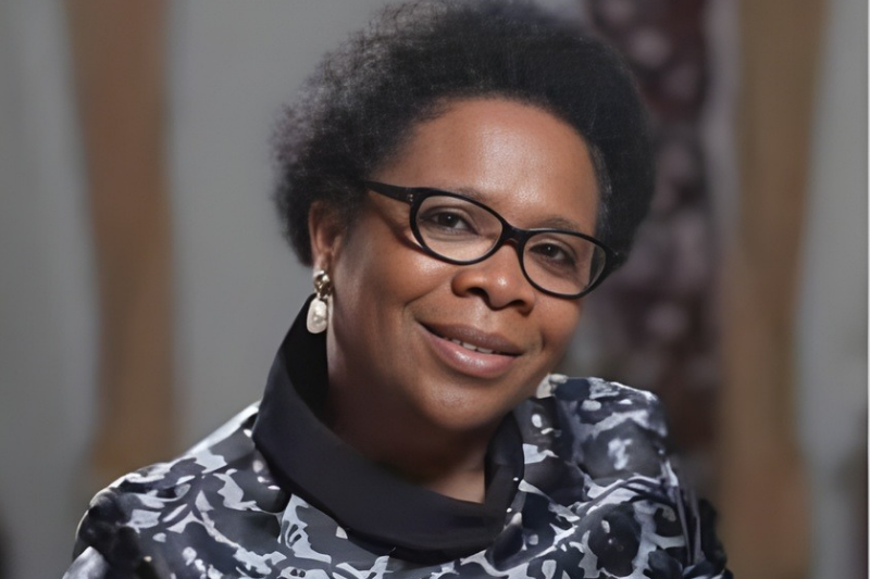 Cnamgs : le Pr. Général de corps d’armée Béatrice Yvette Nguema Edzang prend les commandes