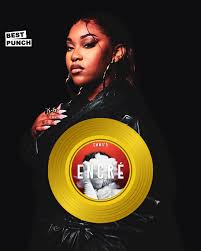 Emma’a décroche son premier Single d’or avec “Encré” : le goumin devient succès !