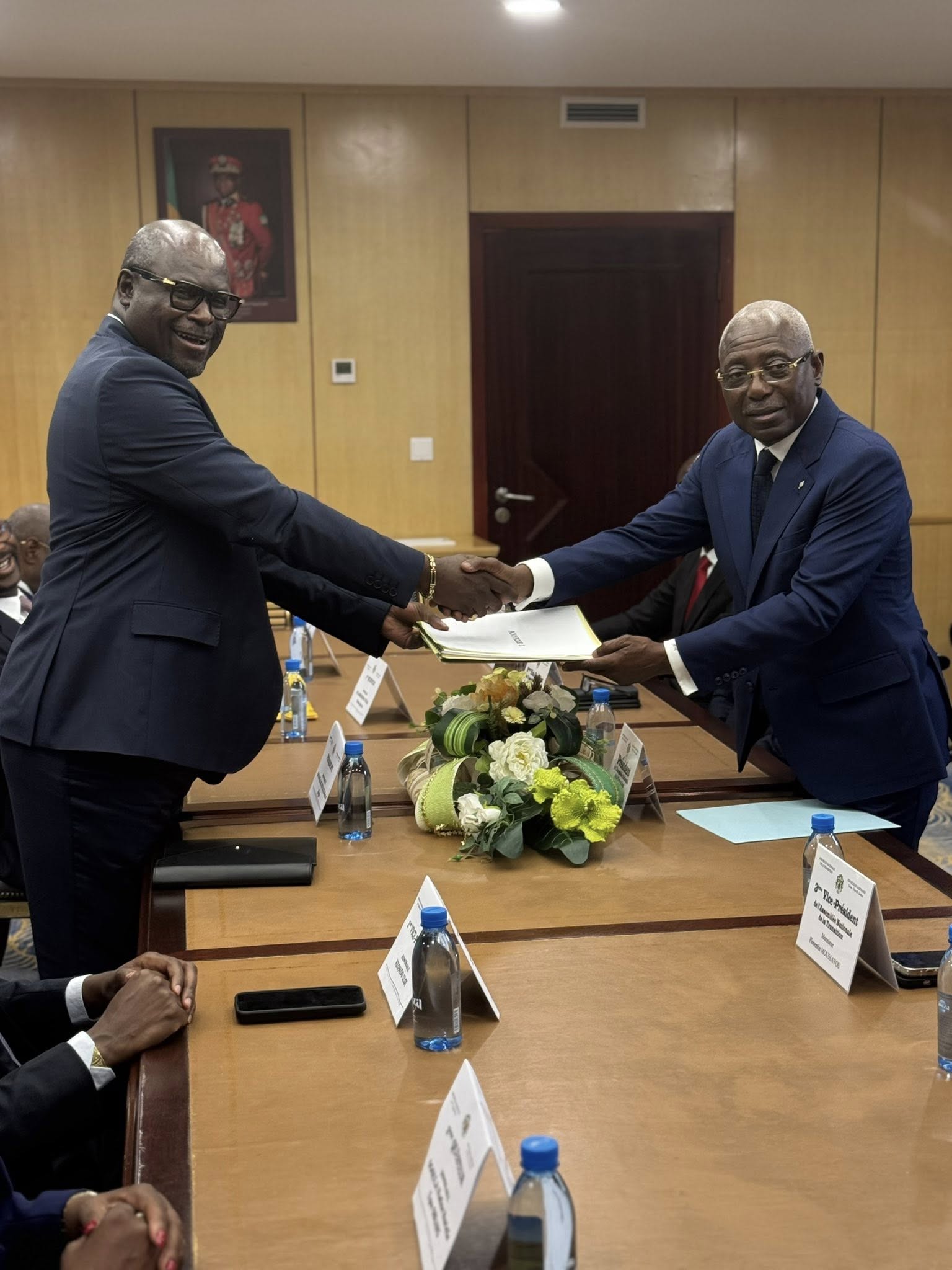 Assemblée nationale : Michel Régis Onanga M. Ndiaye prend officiellement ses fonctions