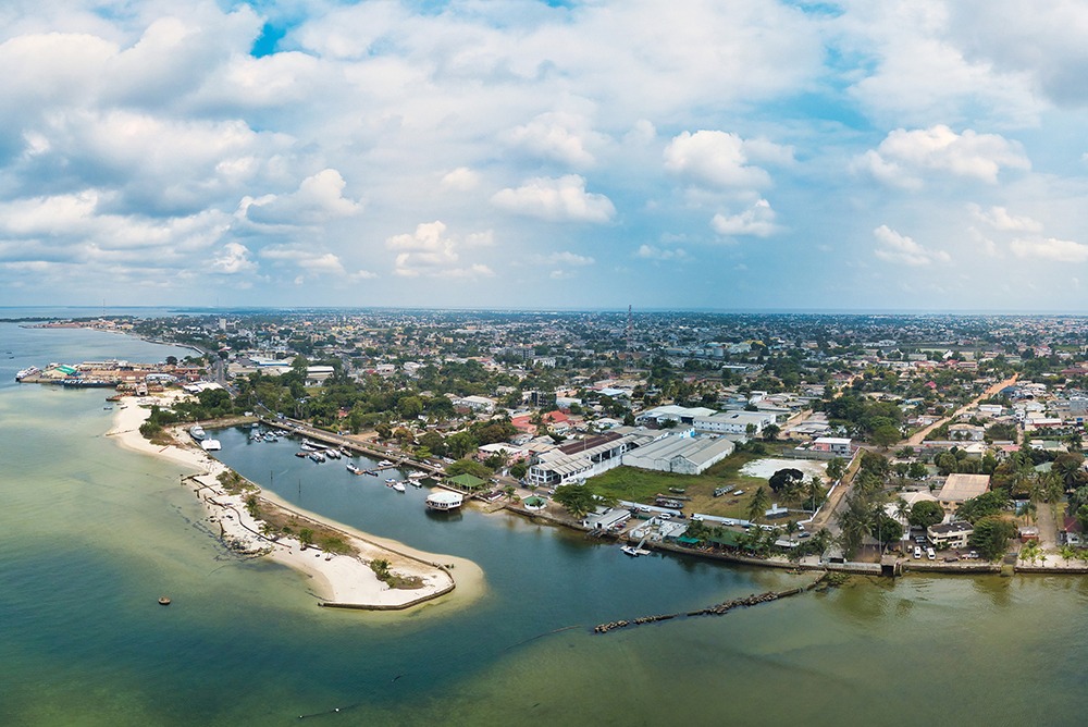 Port-Gentil : un homme mortellement poignardé à La Colombie, le quartier sous le choc
