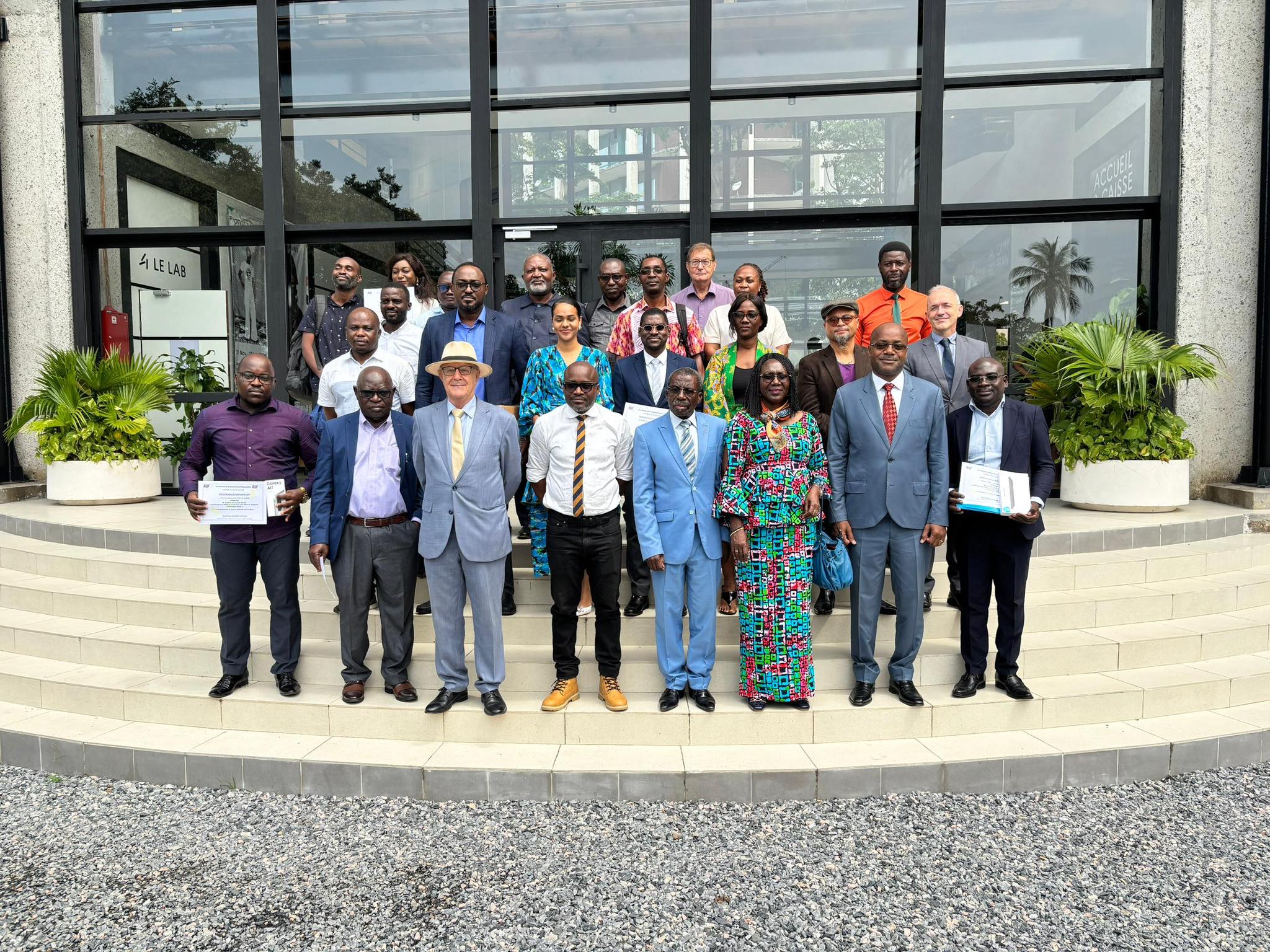 Recherche scientifique: première édition du Prix de la recherche à l’UOB