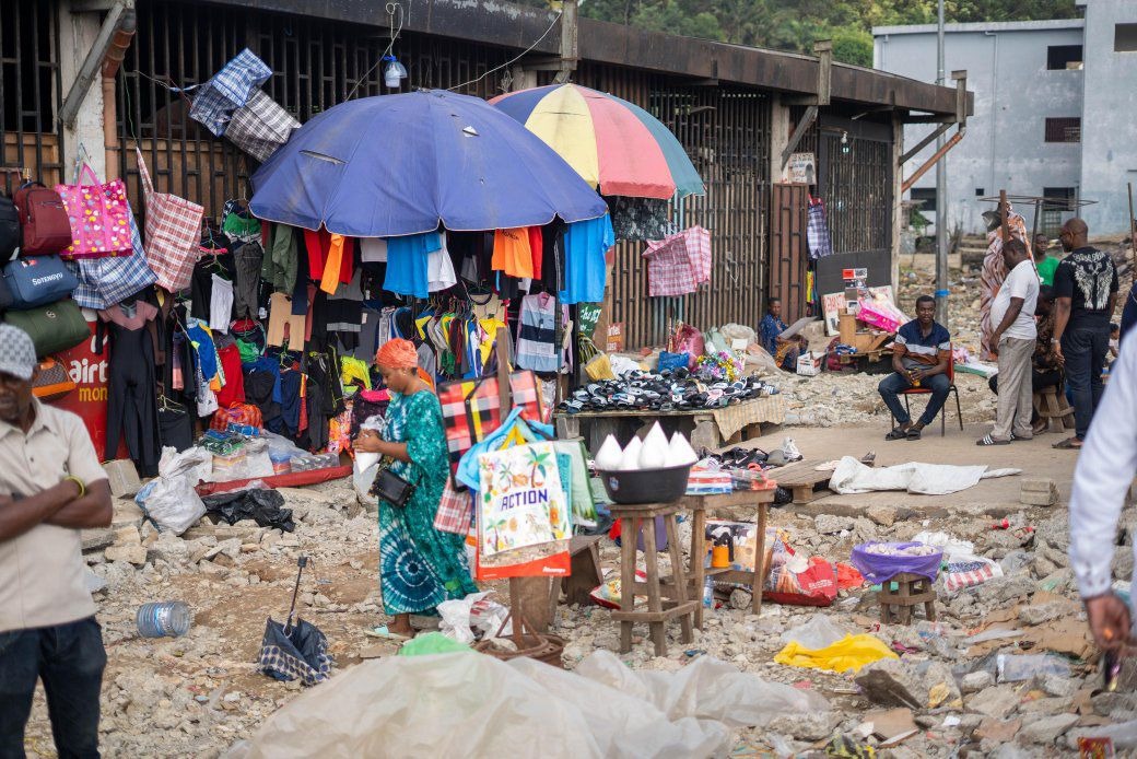 Flyover du PK12 : les commerçants et occupants anarchiques de retour, l'Etat hausse le ton