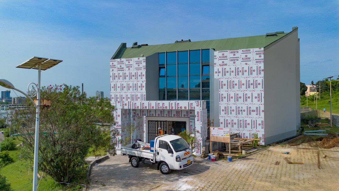 Infrastructures universitaires : un auditorium moderne bientôt livré à l’UOB