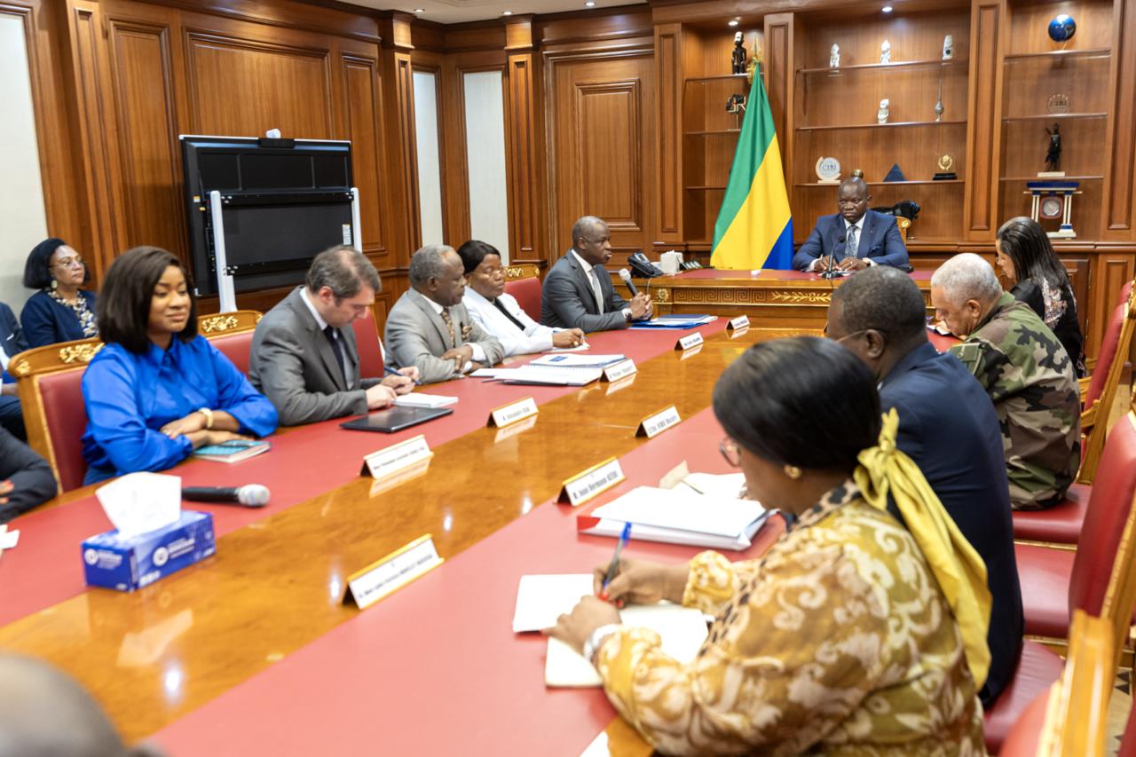 Délestages à Libreville : Oligui Nguema exige un redressement rapide de la SEEG