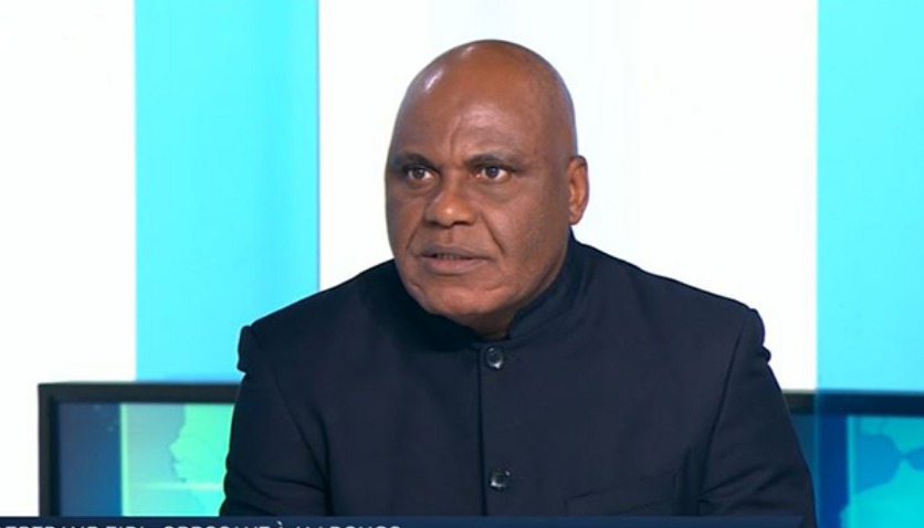  Anges Kevin NZIGOU présent la vision de la plateforme