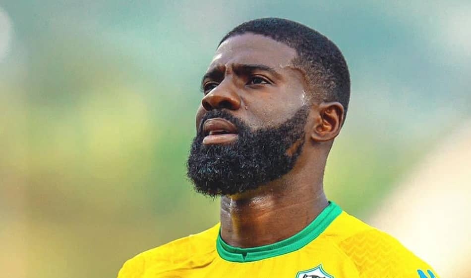  Anges Kevin NZIGOU présent la vision de la plateforme