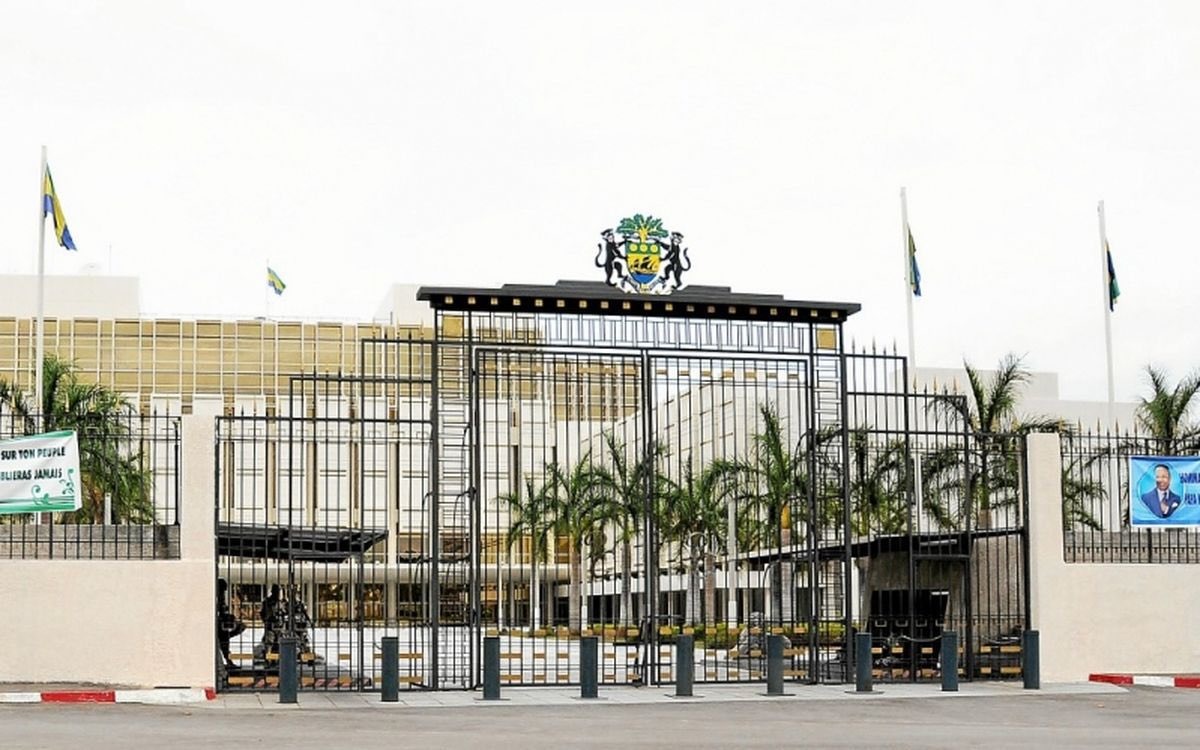  Anges Kevin NZIGOU présent la vision de la plateforme