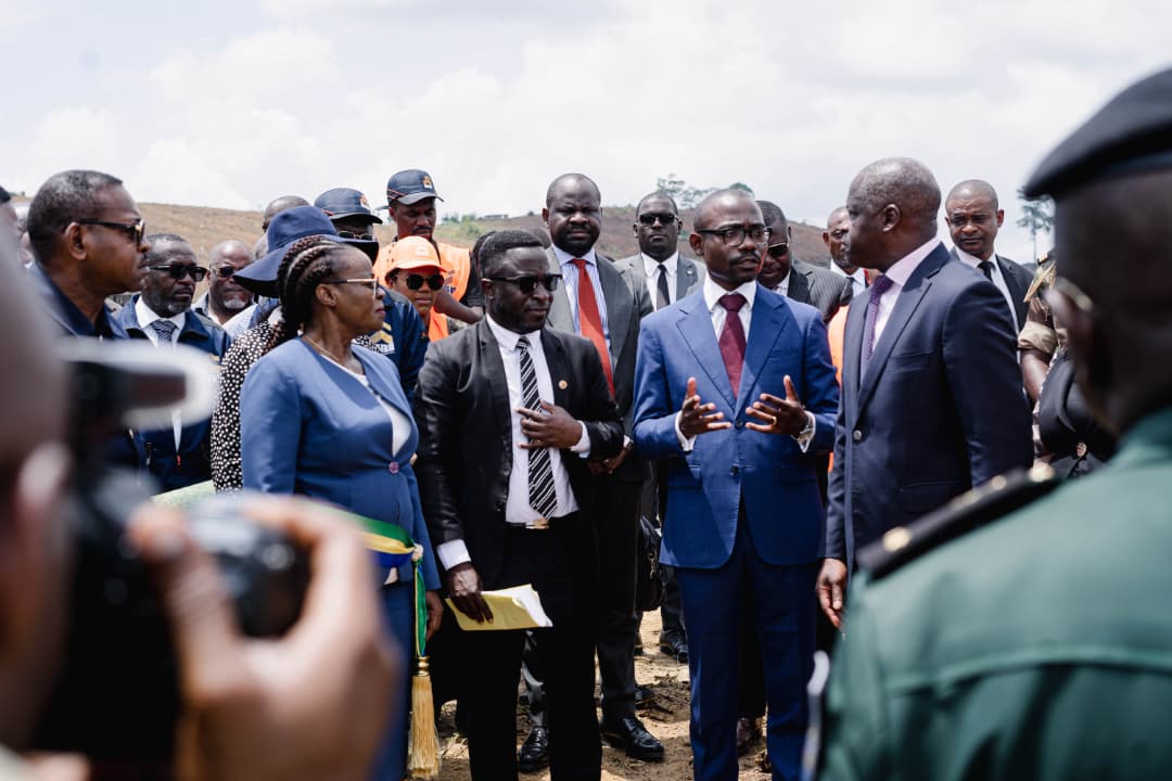  Anges Kevin NZIGOU présent la vision de la plateforme