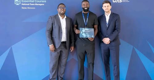  Anges Kevin NZIGOU présent la vision de la plateforme