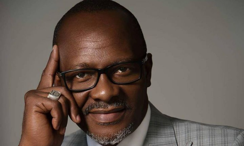  Anges Kevin NZIGOU présent la vision de la plateforme