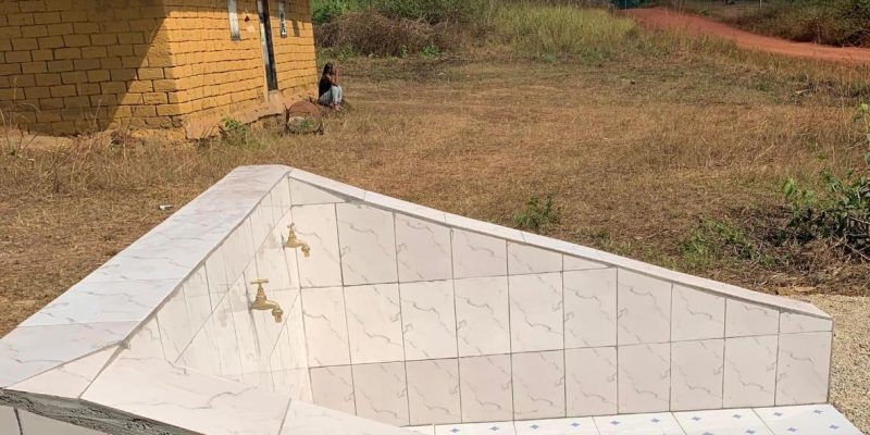  Anges Kevin NZIGOU présent la vision de la plateforme