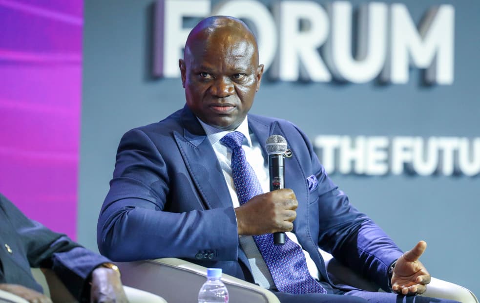  Anges Kevin NZIGOU présent la vision de la plateforme