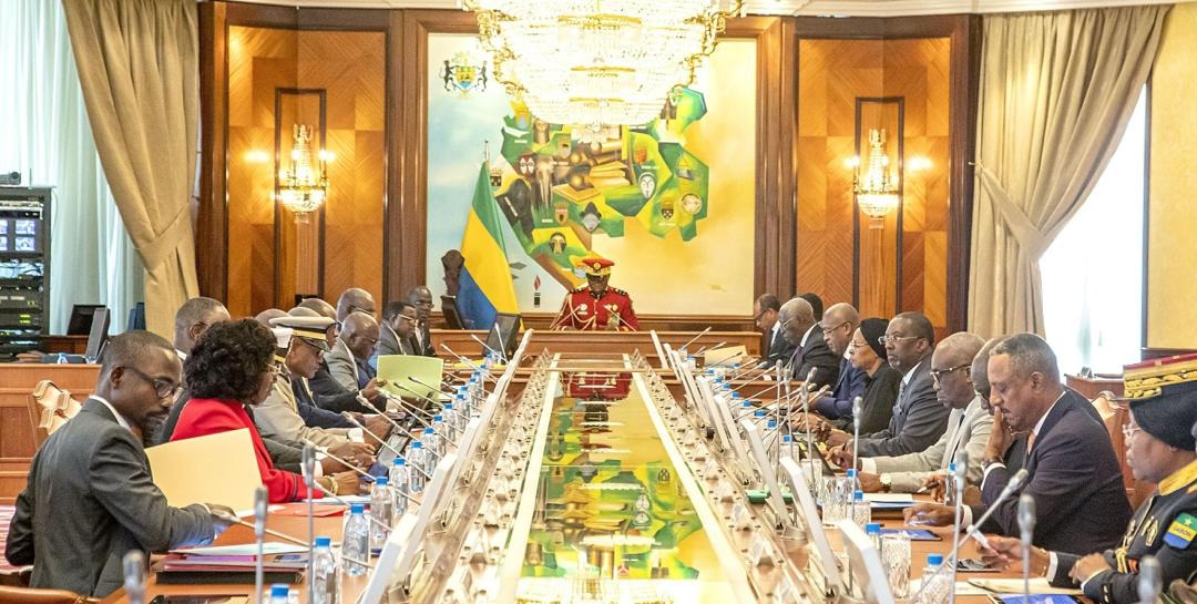  Anges Kevin NZIGOU présent la vision de la plateforme