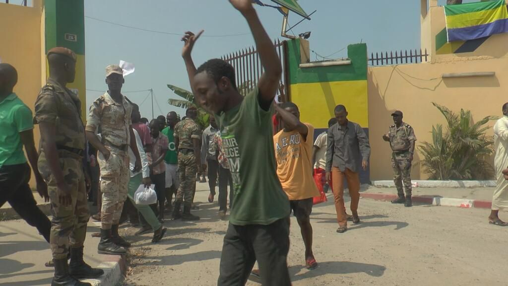  Anges Kevin NZIGOU présent la vision de la plateforme
