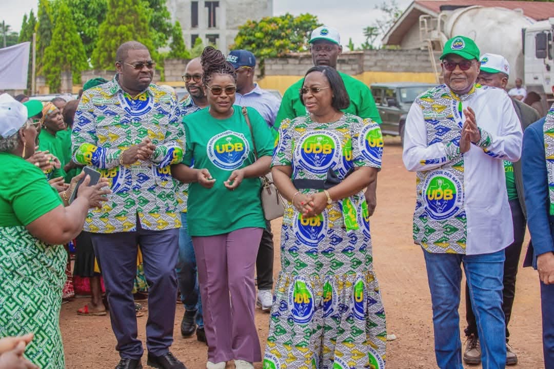  Anges Kevin NZIGOU présent la vision de la plateforme