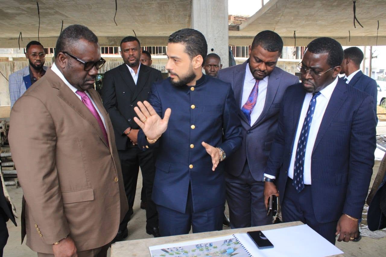  Anges Kevin NZIGOU présent la vision de la plateforme