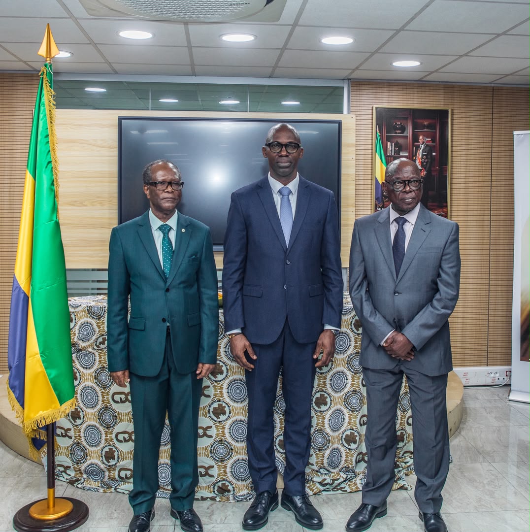  Anges Kevin NZIGOU présent la vision de la plateforme