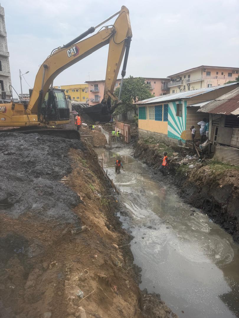 Libreville : début des travaux de désenclavement de la Baie des Cochons