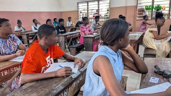  Anges Kevin NZIGOU présent la vision de la plateforme