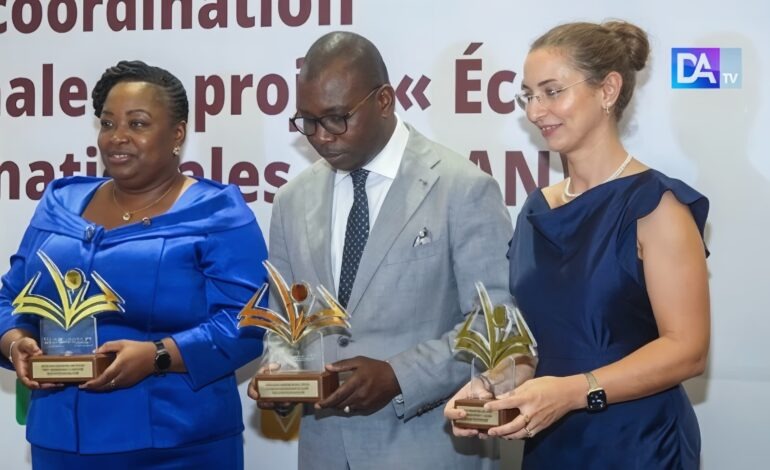  Anges Kevin NZIGOU présent la vision de la plateforme