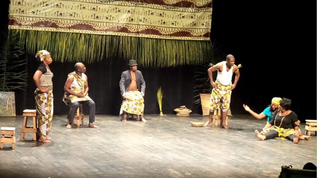 Créer en langues africaines : Le théâtre en lingala et si le Gabon s’en inspirait ?