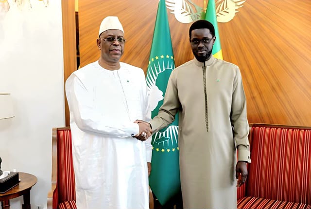  Anges Kevin NZIGOU présent la vision de la plateforme