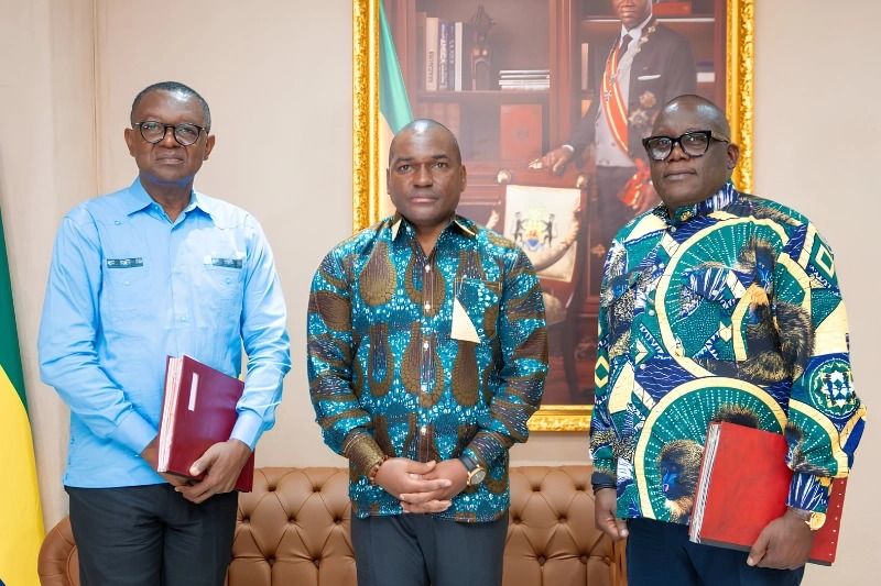  Anges Kevin NZIGOU présent la vision de la plateforme