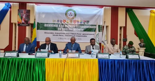  Anges Kevin NZIGOU présent la vision de la plateforme