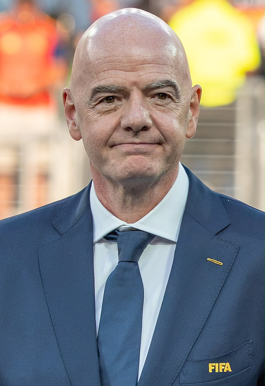  Anges Kevin NZIGOU présent la vision de la plateforme