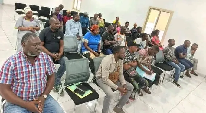  Anges Kevin NZIGOU présent la vision de la plateforme