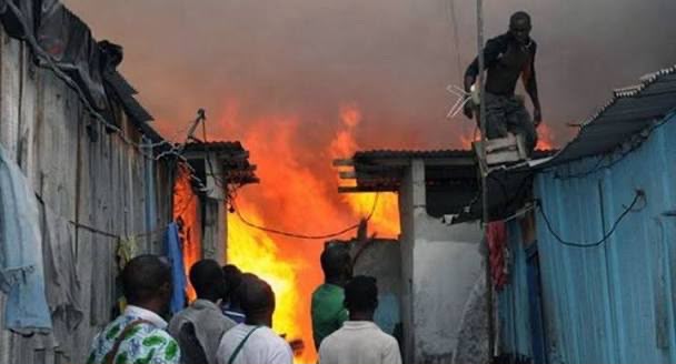 Mouila endeuillée : Six enfants arrachés à la vie dans un incendie