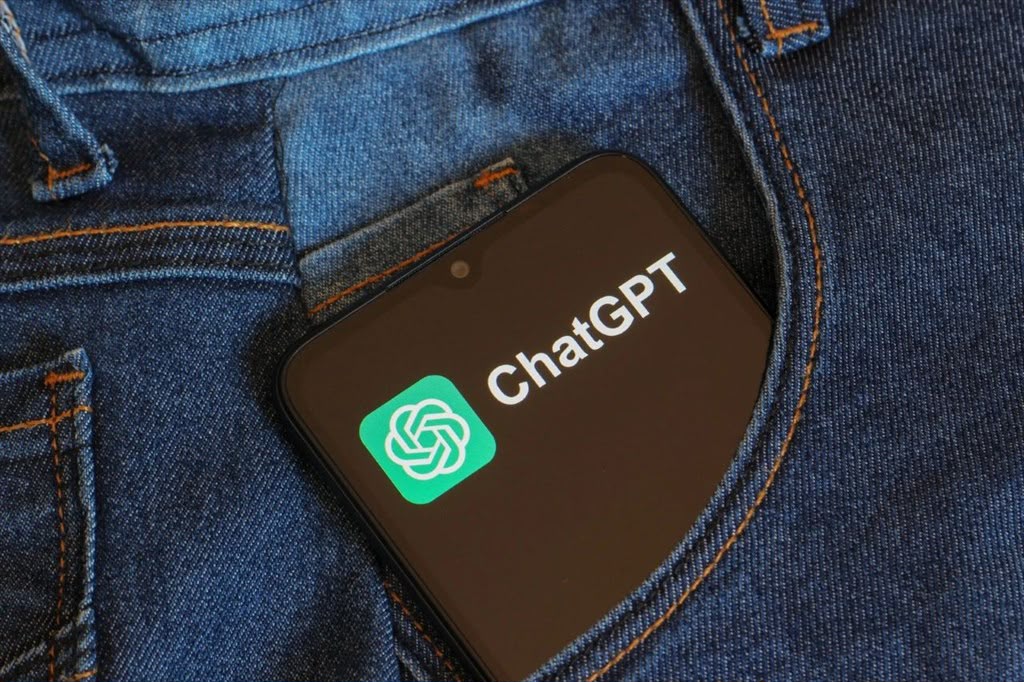 IA : OpenAI lance ChatGPT pour adolescents, entre protection renforcée et nouveaux usages éducatifs