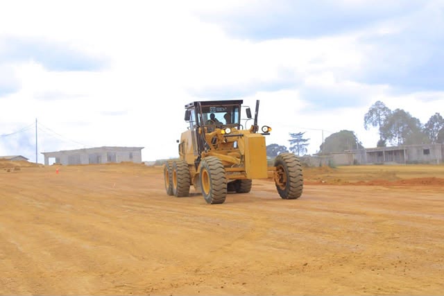  Anges Kevin NZIGOU présent la vision de la plateforme