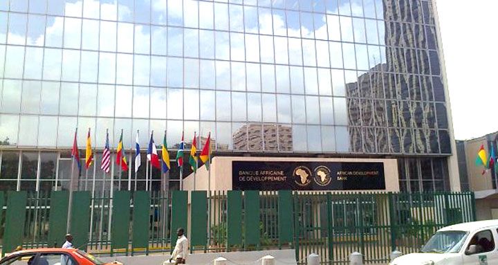  Anges Kevin NZIGOU présent la vision de la plateforme