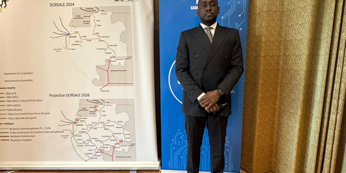  Anges Kevin NZIGOU présent la vision de la plateforme