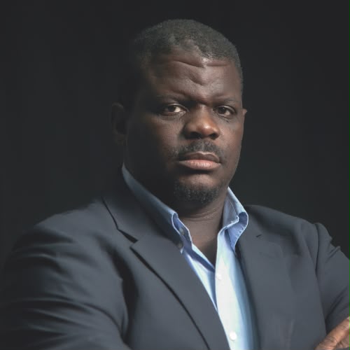  Anges Kevin NZIGOU présent la vision de la plateforme