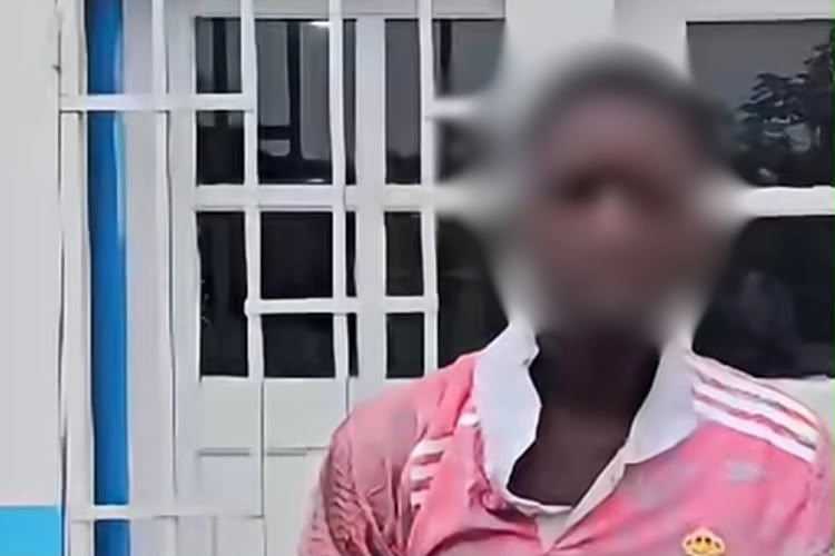 Société   Ndjolé : une altercation entre amis tourne au drame