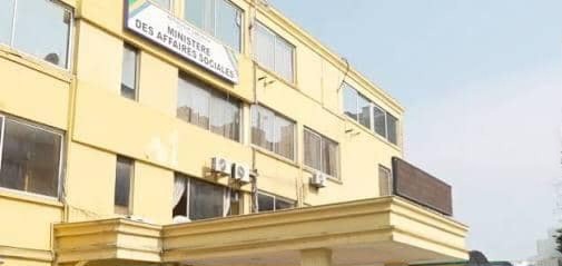  Anges Kevin NZIGOU présent la vision de la plateforme