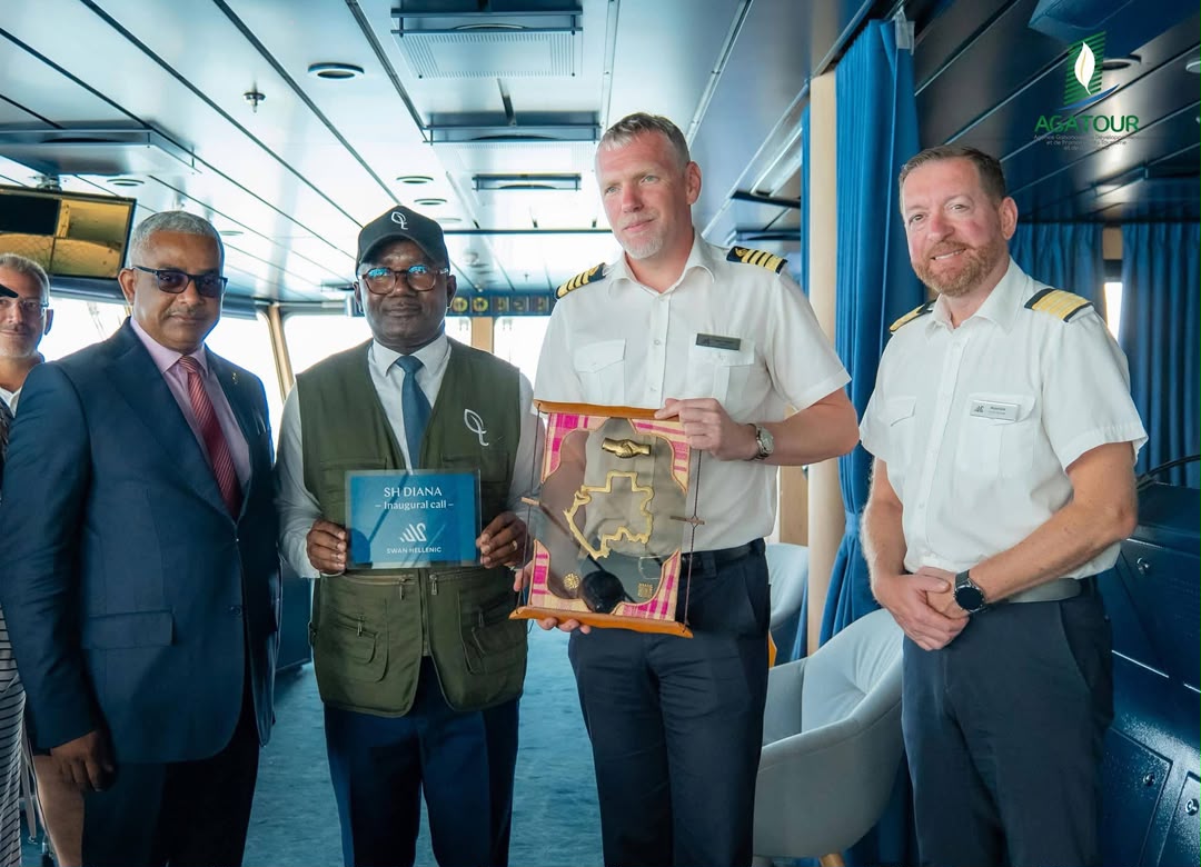Tourisme : Mayumba, nouvel atout du Gabon pour séduire les croisiéristes de Swan Hellenic