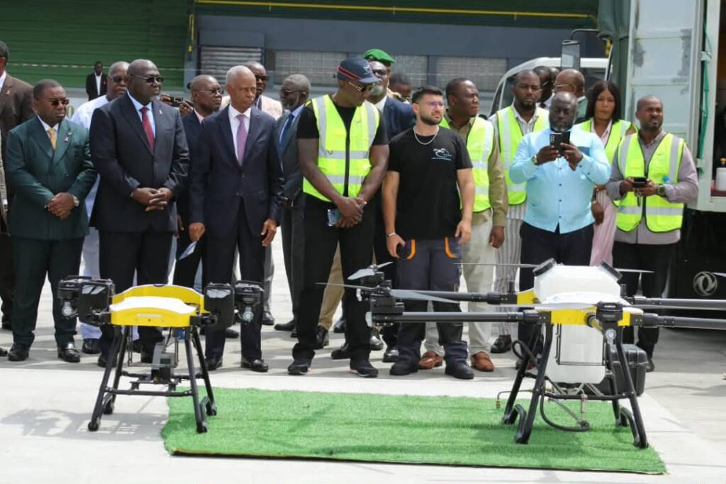 Libreville : Le drone s’invite dans l’entretien des bâtiments publics