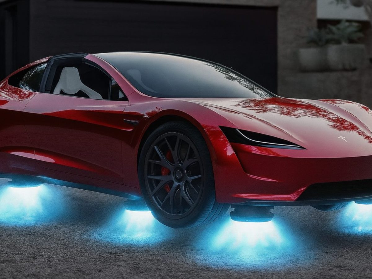 Tesla Roadster : la voiture qui vole et bondit voit le jour au Texas